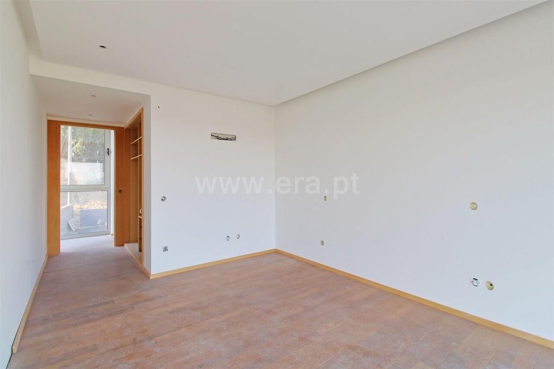 Land in Vilar de Andorinho, Porto District, Portugal 4 - 12856567