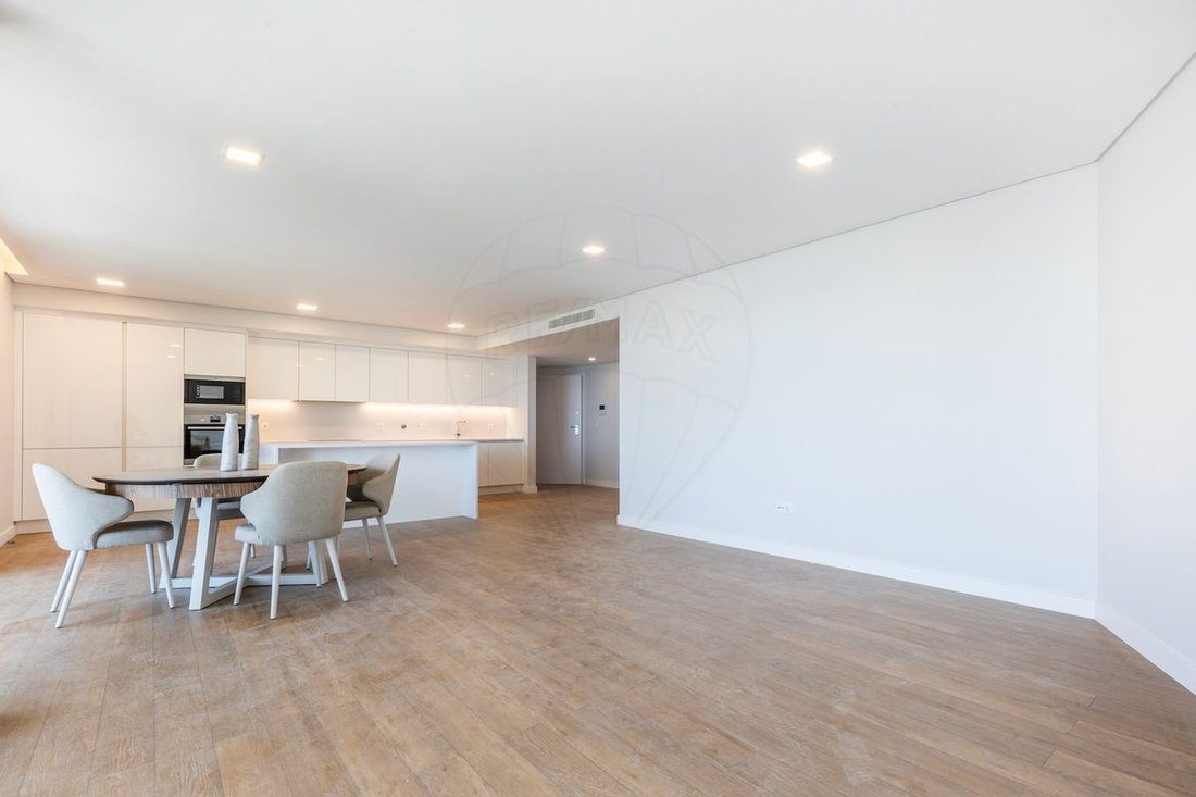 Apartment in Carcavelos e Parede, Lisbon, Portugal 5 - 14523580