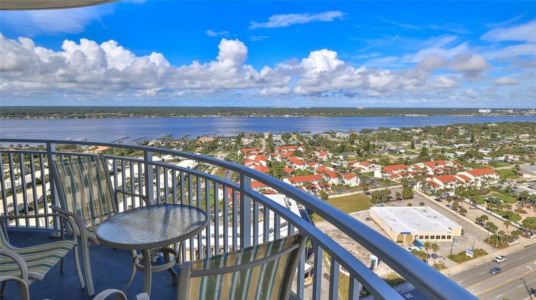 Condo in Daytona Beach, Florida, United States 4 - 15482472