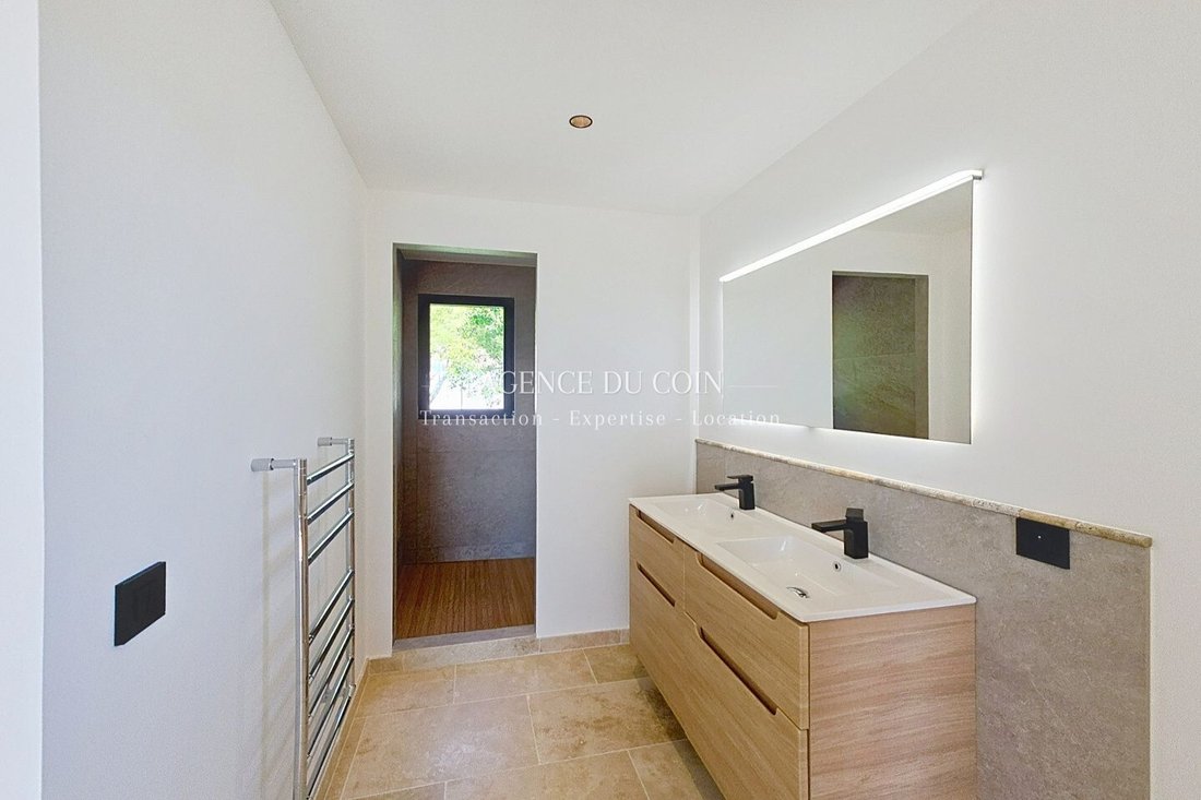 Villa in Centre, Les Arcs, France 5 - 15476504