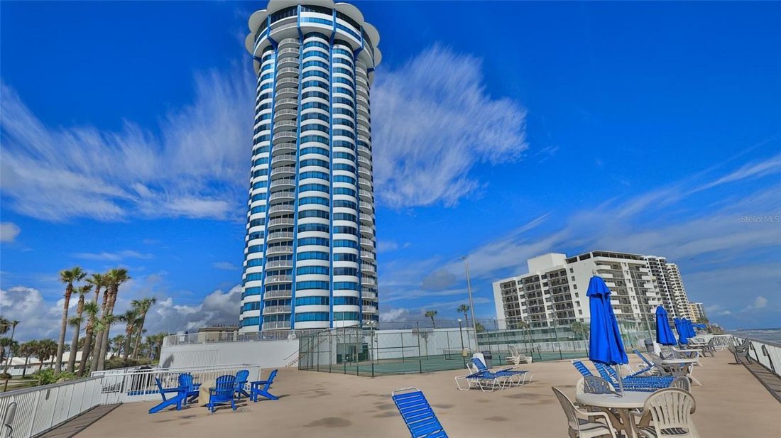 Condo in Daytona Beach, Florida, United States 1 - 15482472