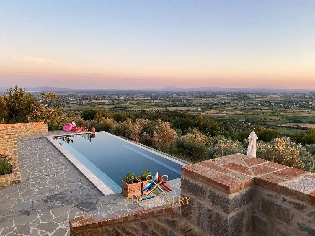 Villa en Cegliolo, Toscana, Italia 1 - 15477668