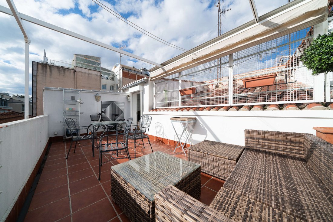 Penthouse in Centro, Madrid, Spain 1 - 15481066