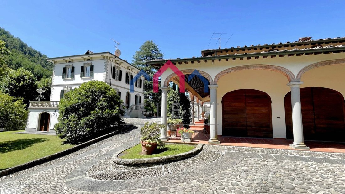 Villa in Bagni di Lucca, Tuscany, Italy 2 - 15483958