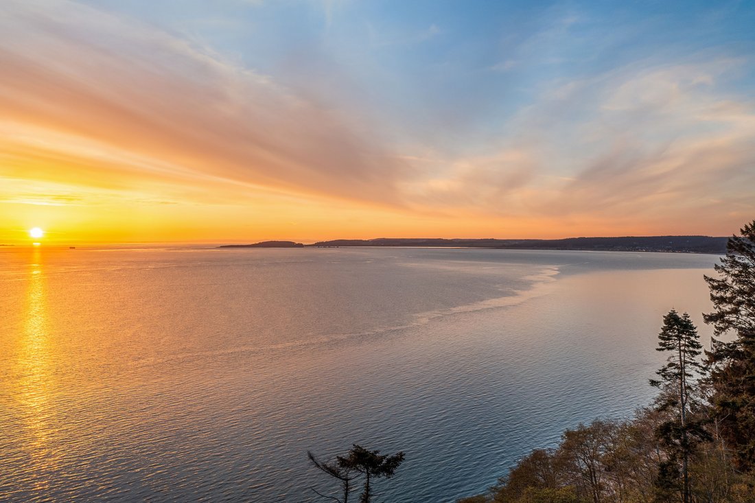House in Coupeville, Washington, United States 4 - 15476118