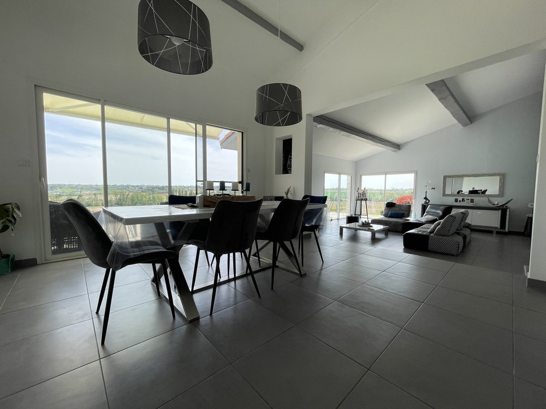 House in Castelnau-sur-Gupie, Nouvelle-Aquitaine, France 3 - 15482784