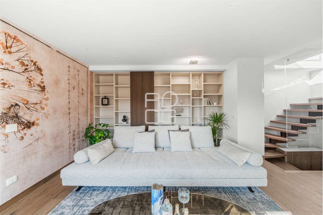 Apartment in Historic Center, Desenzano del Garda, Lombardy 4 - 15477642