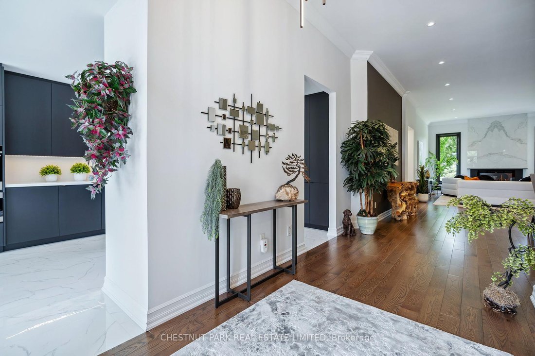 House in Whitchurch-Stouffville, Ontario, Canada 5 - 15479850