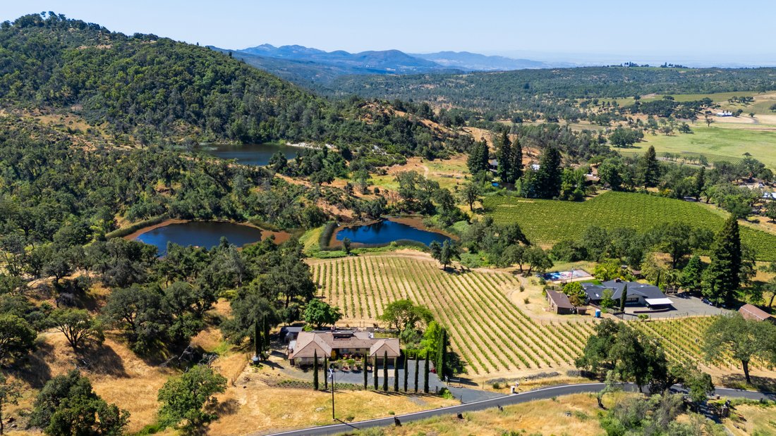 Napa, California, United States 1 - 14285342