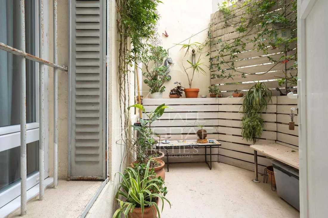 Apartment in Castellane, 6e Arrondissement, Marseille 4 - 15481761