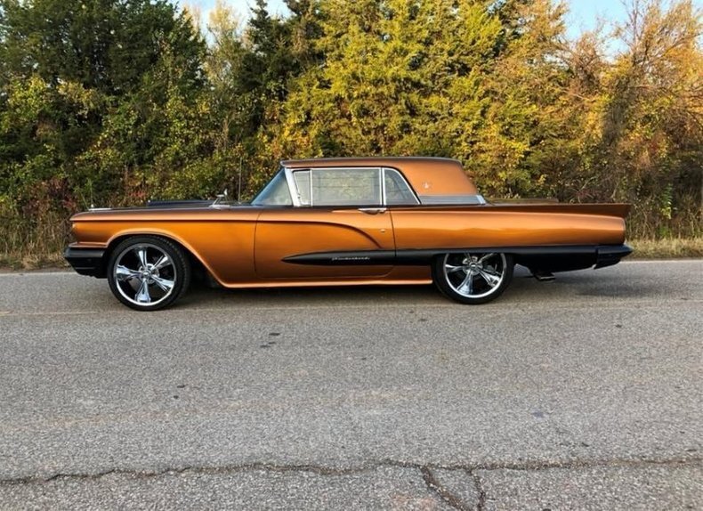 Coupe in Glendale, United States 5 - 15479213