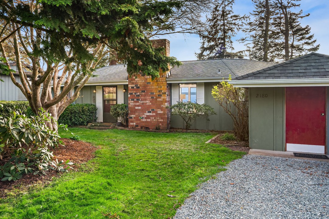 House in Coupeville, Washington, United States 1 - 15476118