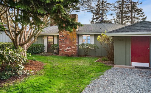 House in Coupeville, Washington, United States 1
