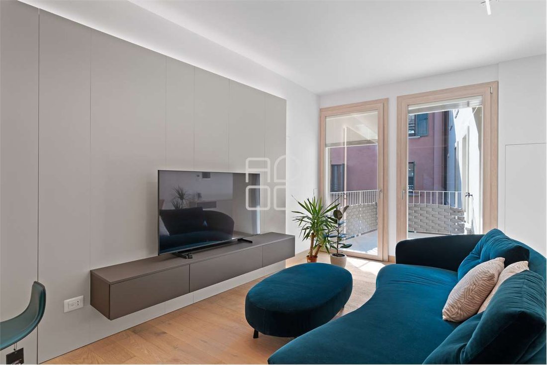 Apartment in Historic Center, Desenzano del Garda, Lombardy 4 - 15477649