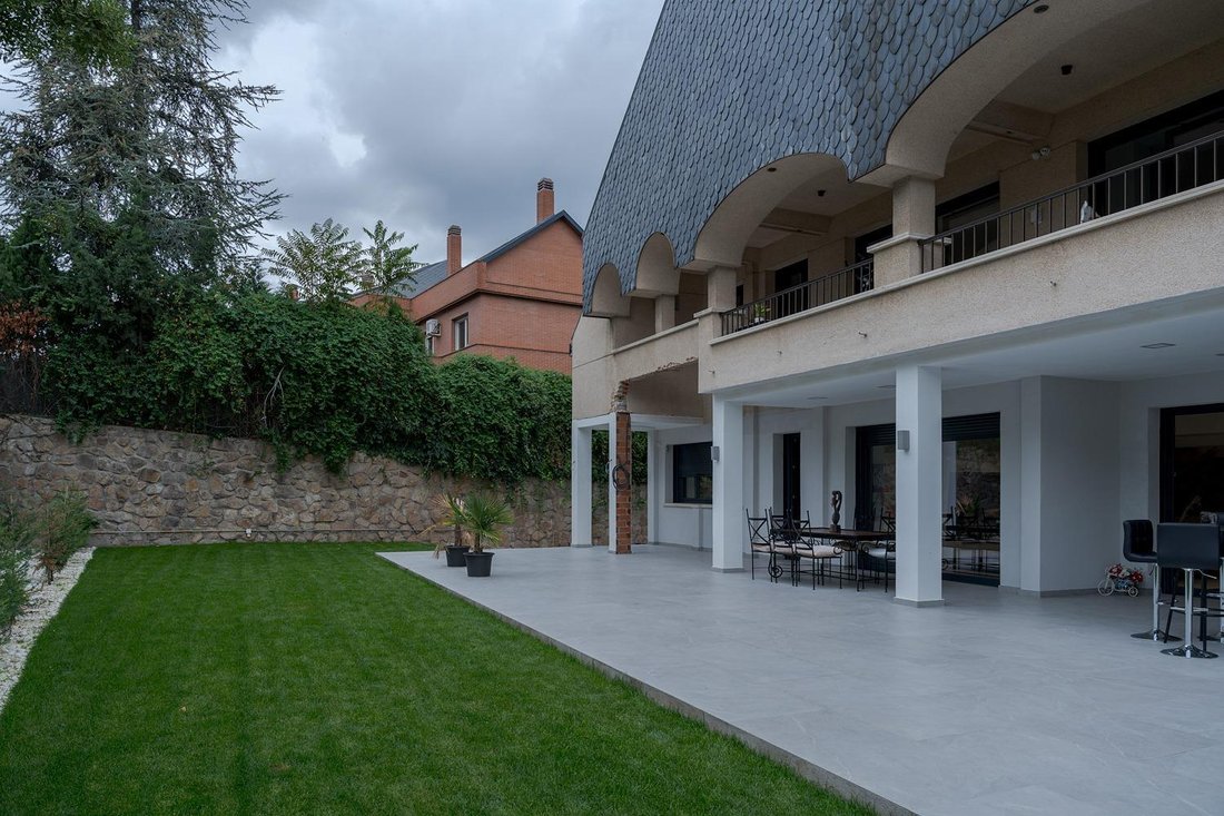 Villa in Hortaleza, Madrid, Spain 4 - 15479173