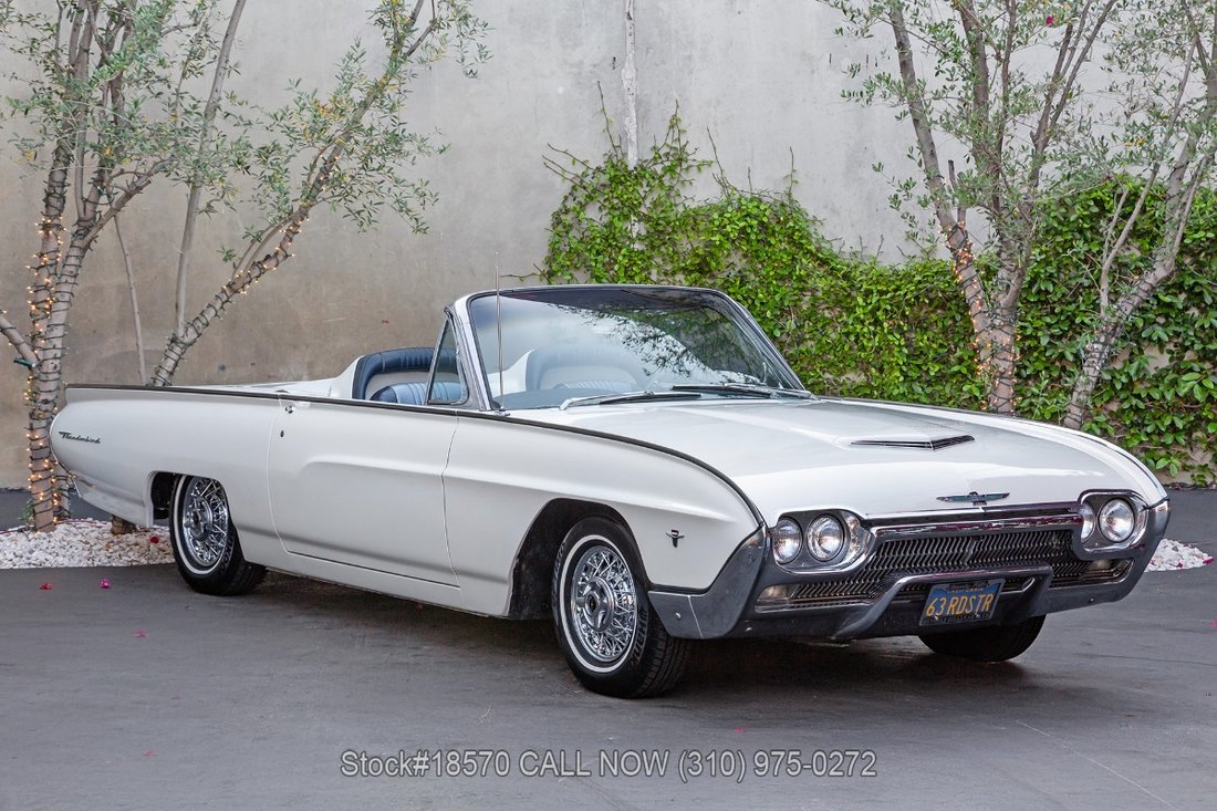 Ford Thunderbird in Los Angeles, CA 1 - 15481841