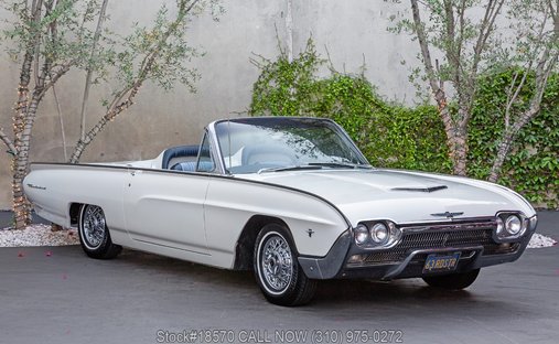 Ford Thunderbird in Los angeles, ca 1