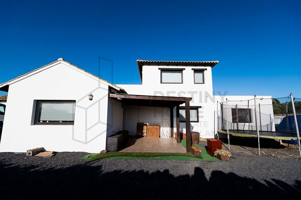 Chalet in La Oliva, Canary Islands, Spain 4 - 15478649