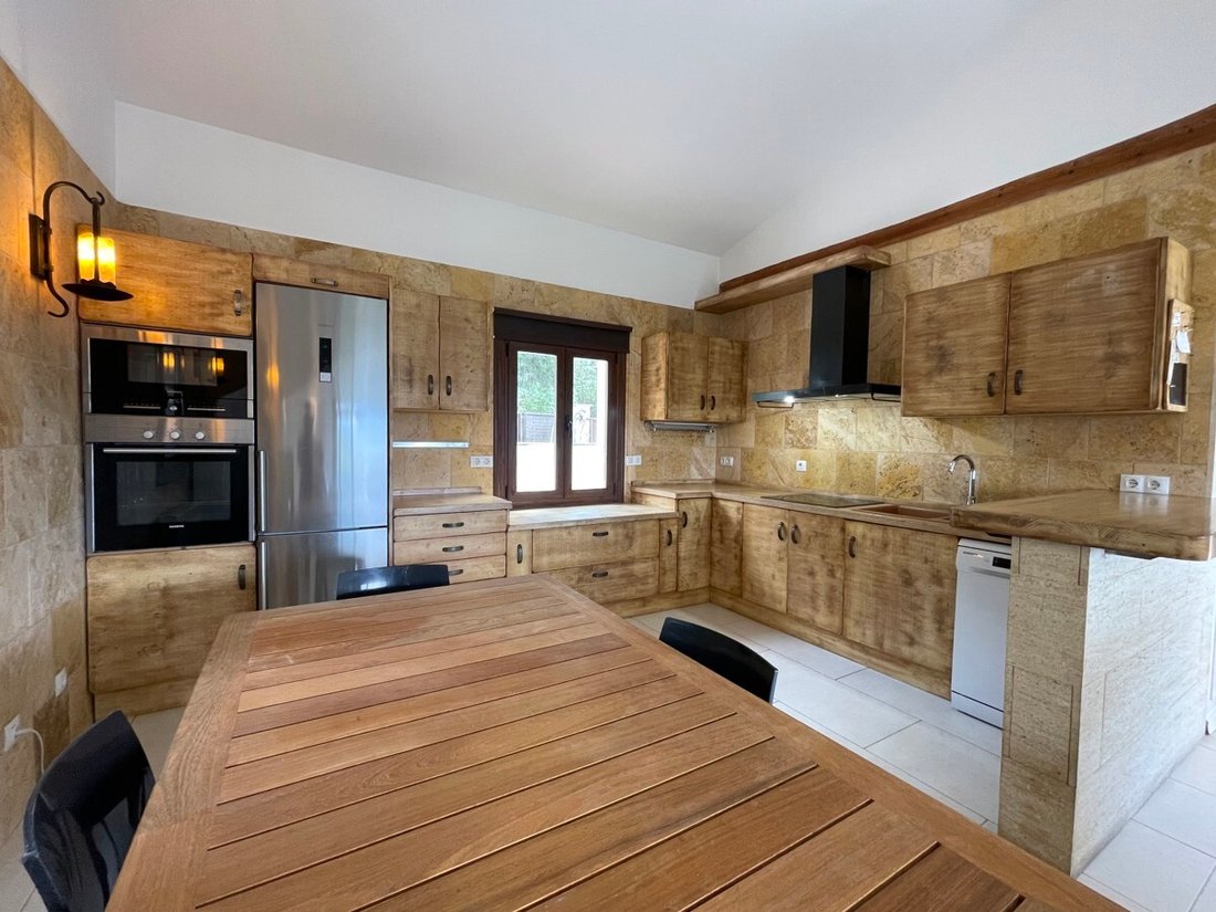 Villa in Galilea, La Rioja, Spain 3 - 15482601