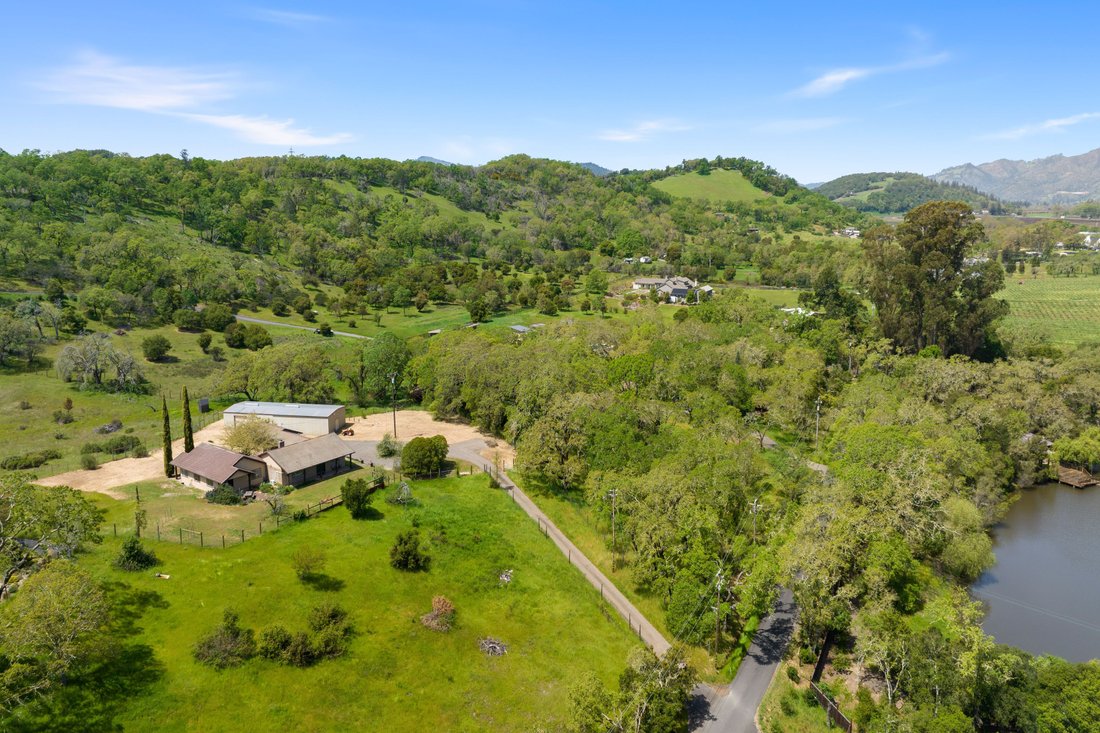 House in Glen Ellen, California, United States 1 - 14142637
