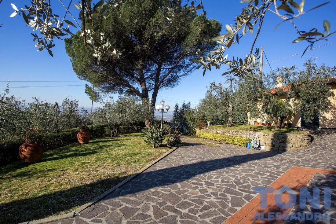 Villa in Center, Vinci, Tuscany 4 - 15482125