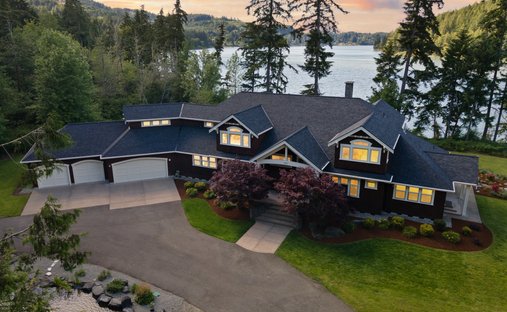 House in Olympia, Washington, United States 1