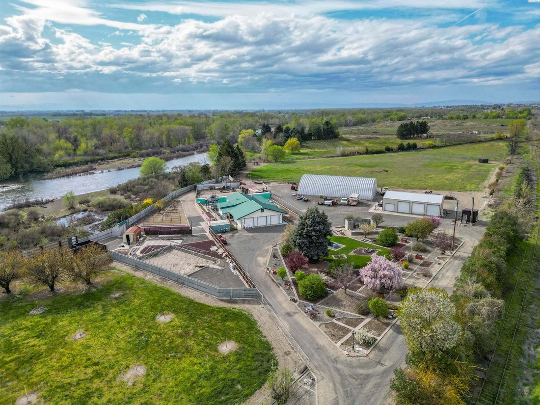 House in Granger, Washington, United States 3 - 15477457