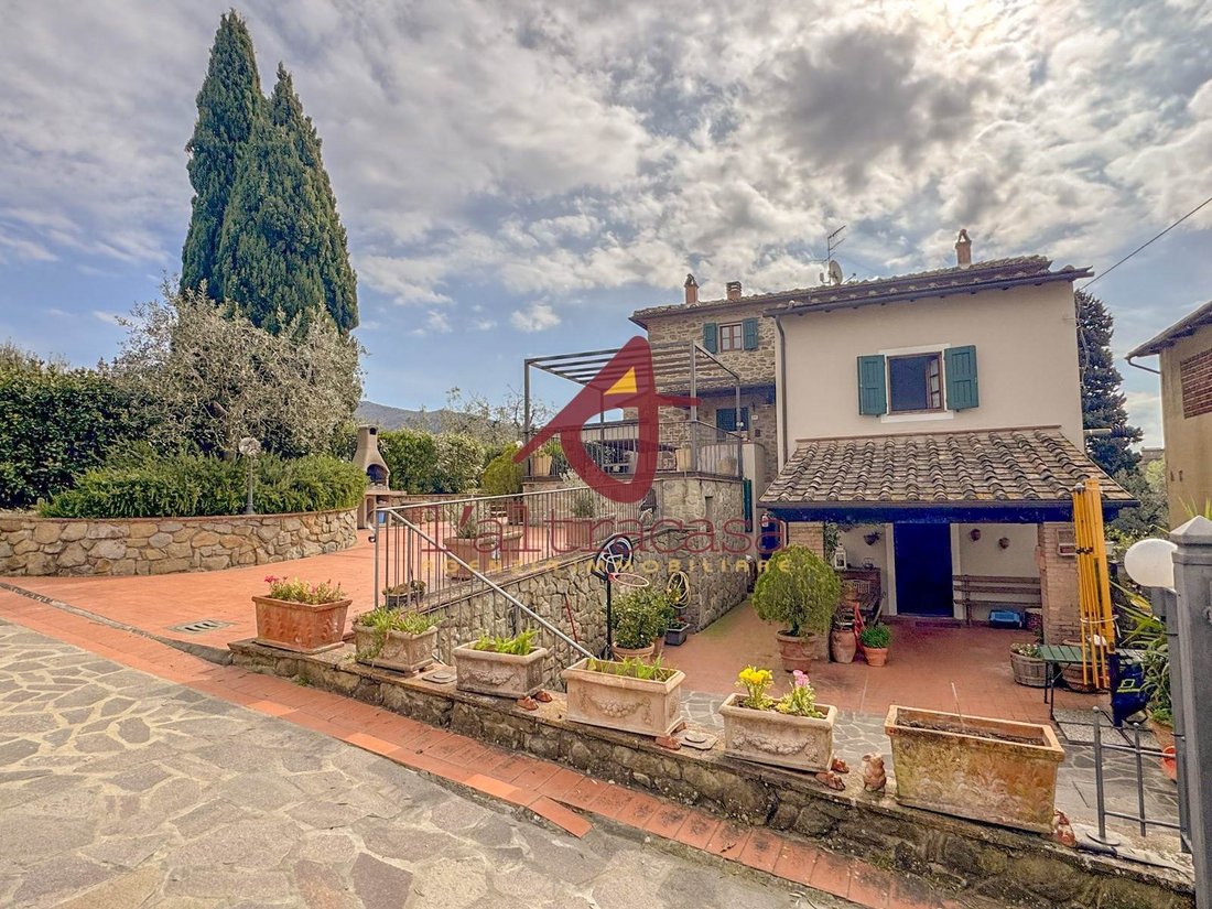 Center, Vinci, Tuscany 1 - 15482526
