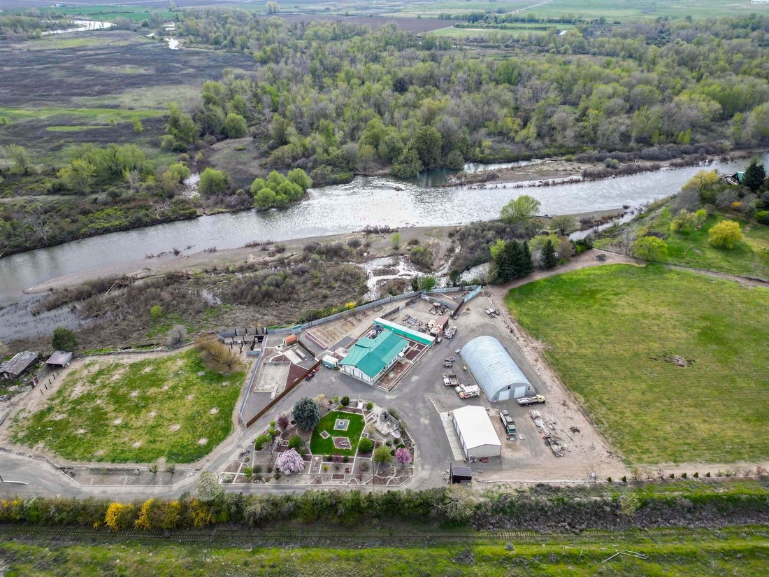 House in Granger, Washington, United States 1 - 15477457