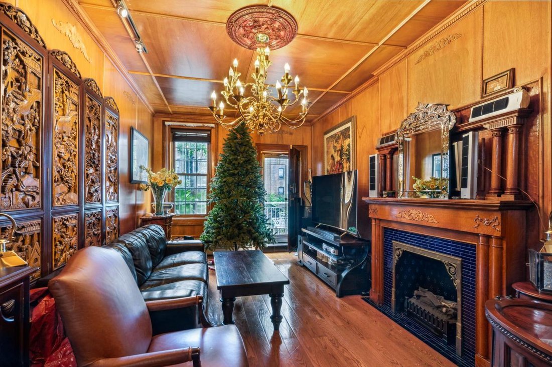 House in New York, New York, United States 3 - 15482418