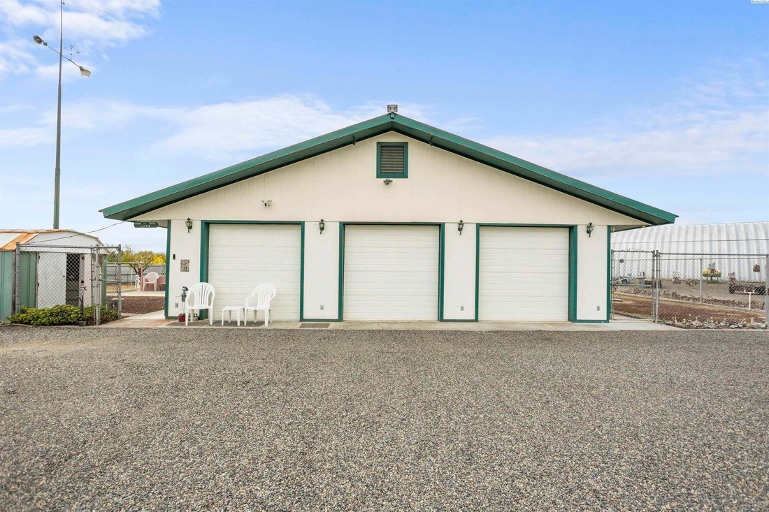 House in Granger, Washington, United States 5 - 15477457
