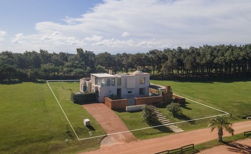 Townhouse in Las Garzas, Rocha Department, Uruguay 1