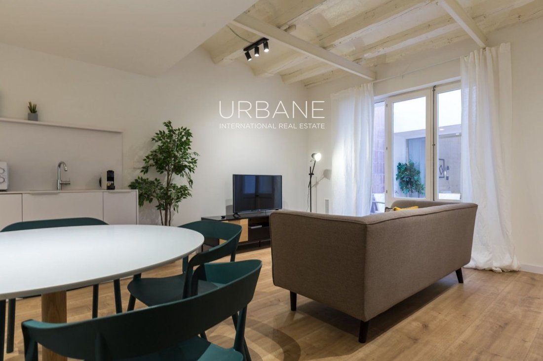 Apartment in Ciutat Vella, Barcelona, Spain 5 - 15480194