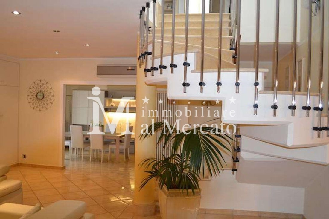 Villa in Viareggio, Tuscany, Italy 5 - 15251527