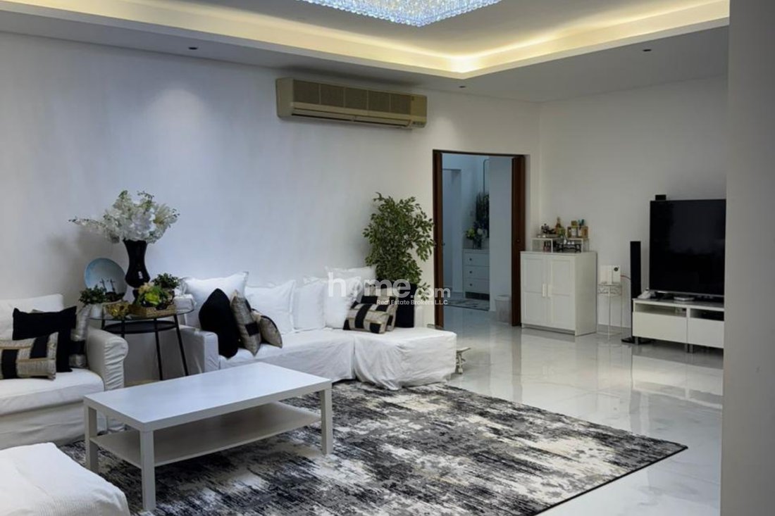 Villa in Dubai, Dubai, United Arab Emirates 3 - 15484333