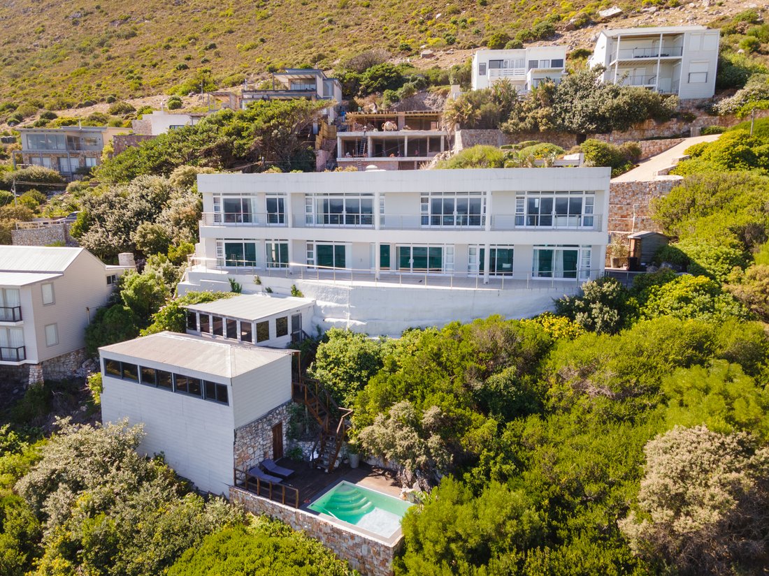 House in Misty Cliffs, Cape Town, South Africa 4 - 15484317