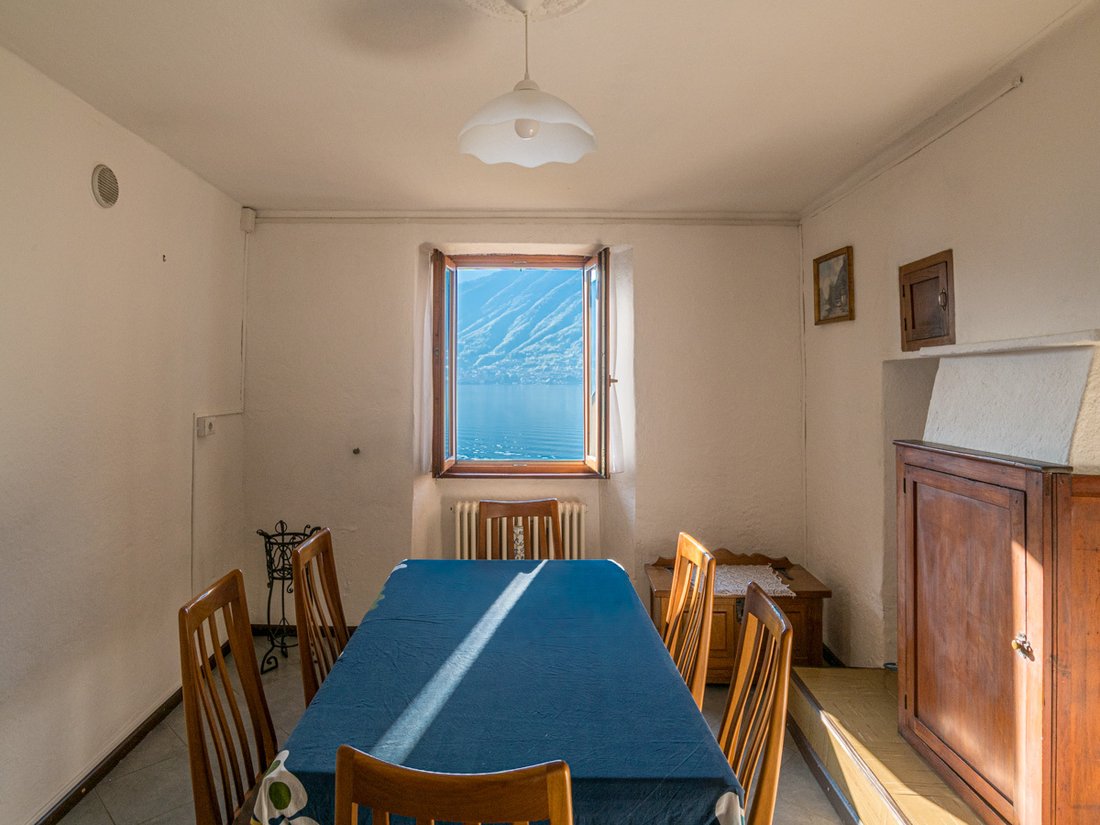 Townhouse in Colonno, Lombardy, Italy 5 - 15484323