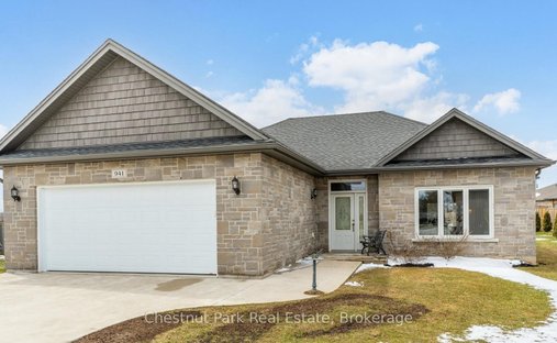 House in Owen Sound, Ontario, Canada 1