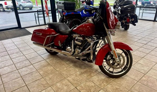 2023 Harley-Davidson FLHX Street Glide (15428903)