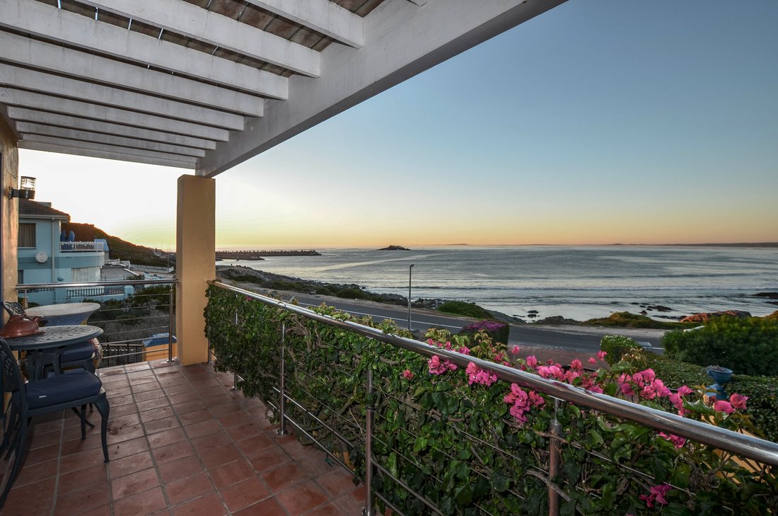 House in Yzerfontein, Western Cape, South Africa 2 - 15484571