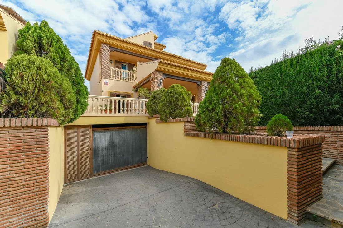 Villa in Rincon de la Victoria, Andalusia, Spain 1 - 13439547