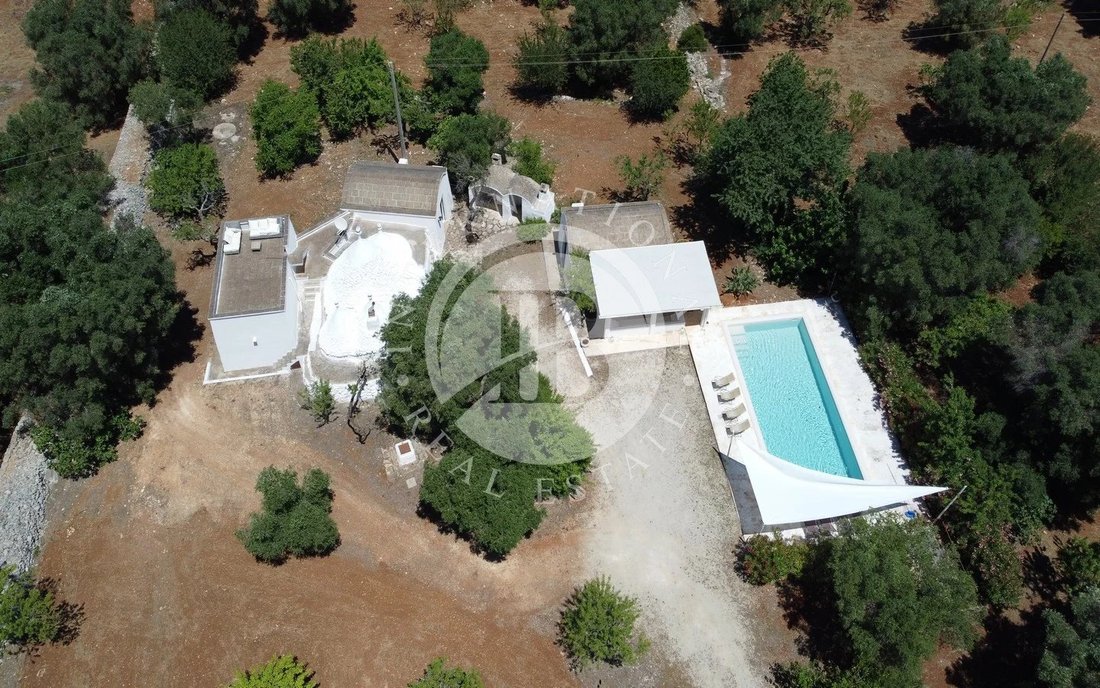 Villa in Ceglie Messapica, Apulia, Italy 5 - 15485132