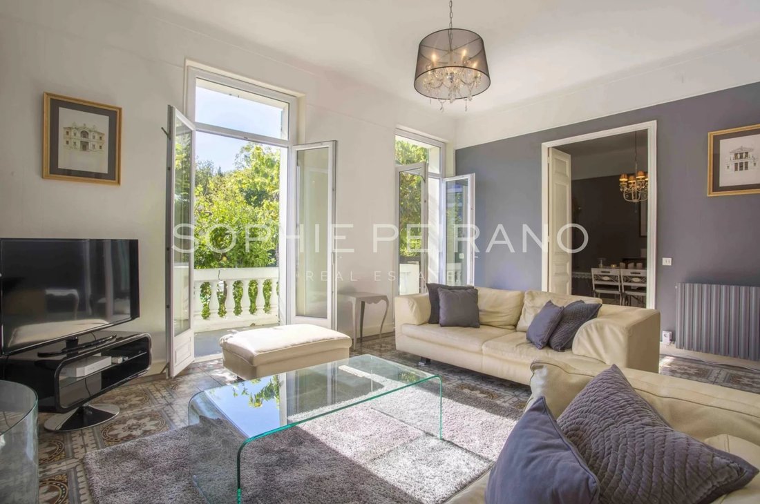 Villa in Cannes, Provence-Alpes-Côte d'Azur, France 2 - 15486774