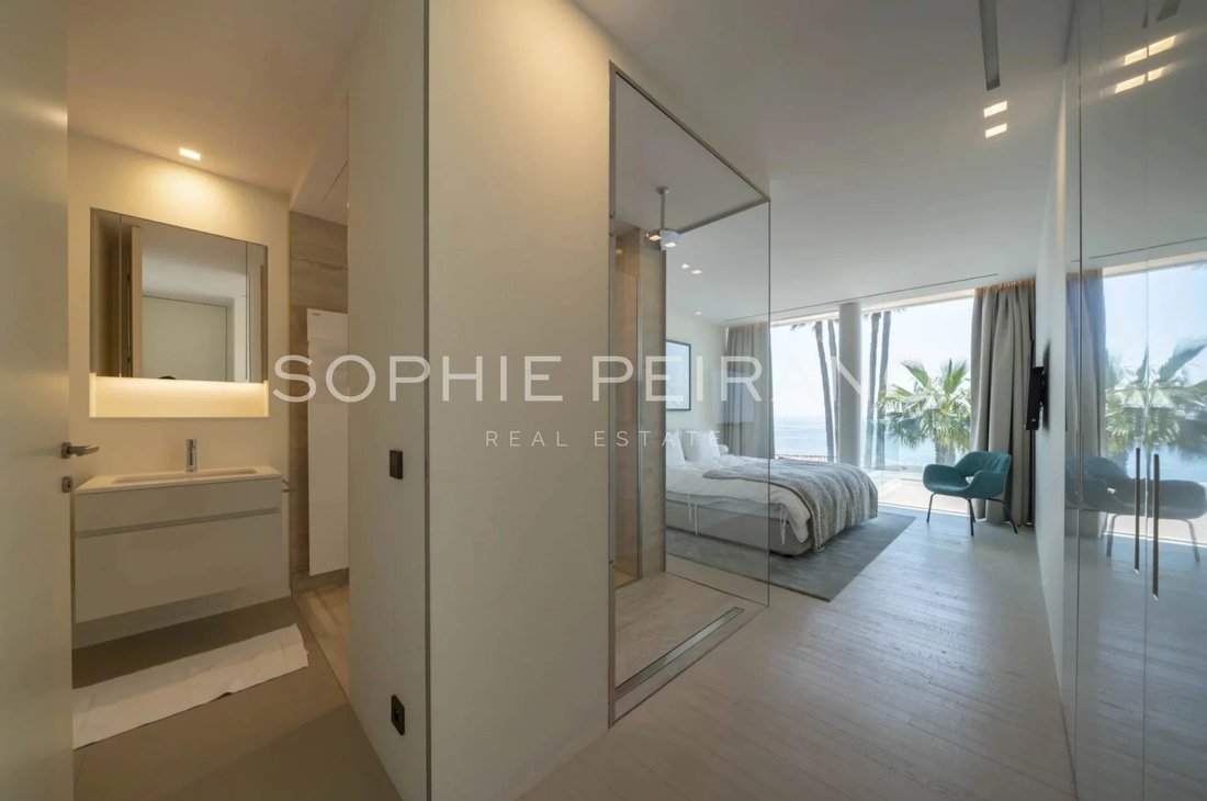 Villa in Cannes, Provence-Alpes-Côte d'Azur, France 4 - 15486843