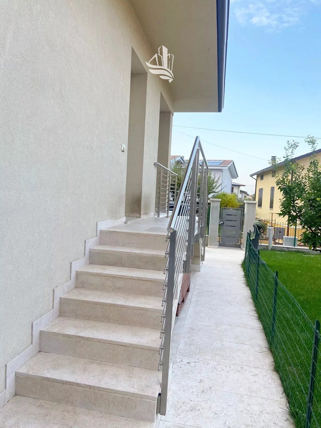 Villa in Rivoltella, Desenzano del Garda, Lombardy 3 - 15485458