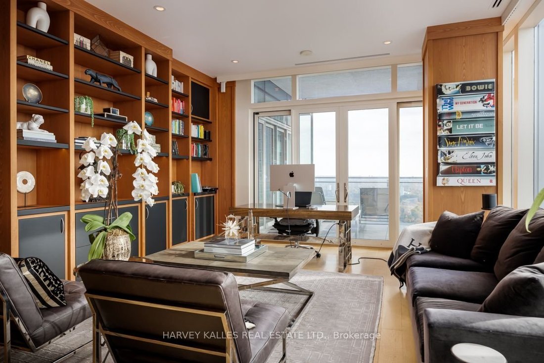 Apartment in Toronto, Ontario, Canada 4 - 15485281