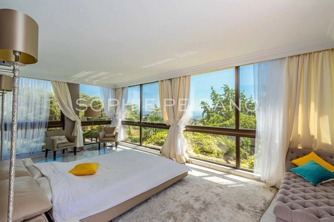 Villa in Cannes, Provence-Alpes-Côte d'Azur, France 5 - 15486860