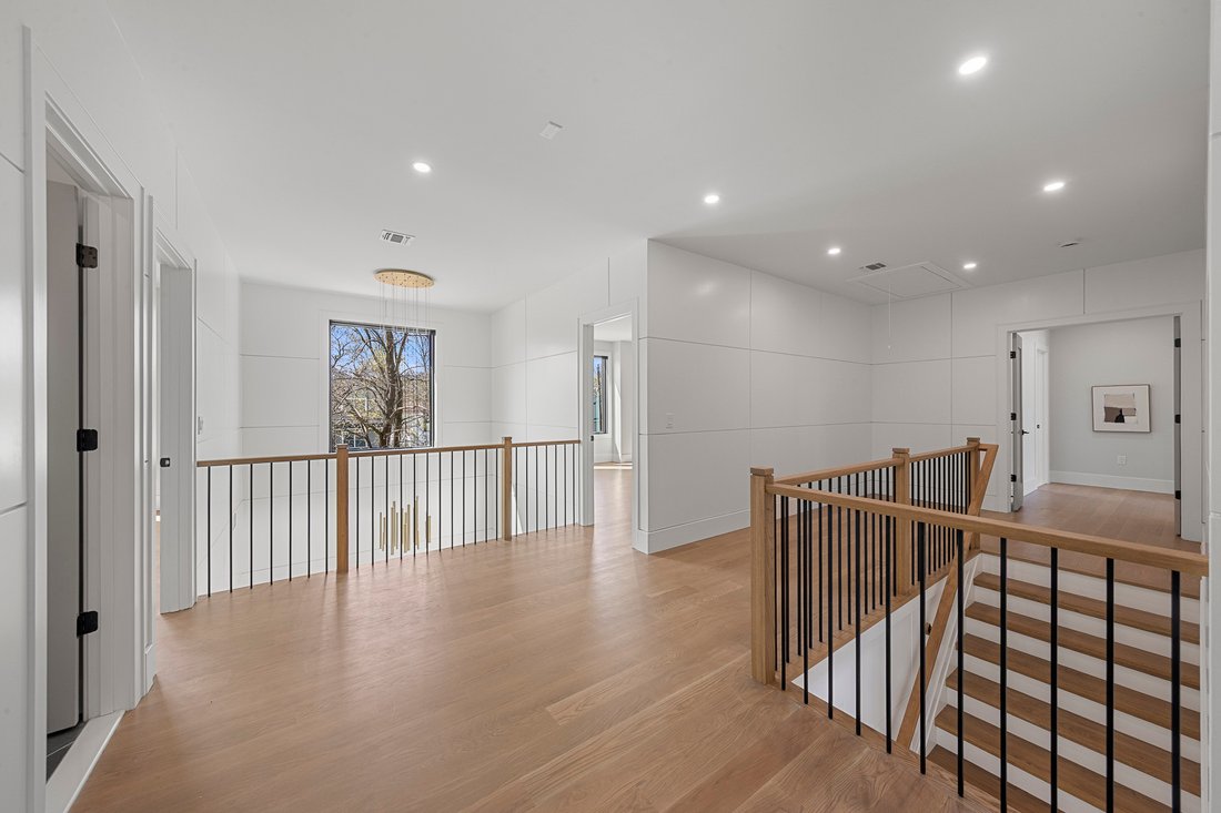 House in Paramus, New Jersey, United States 4 - 15484706