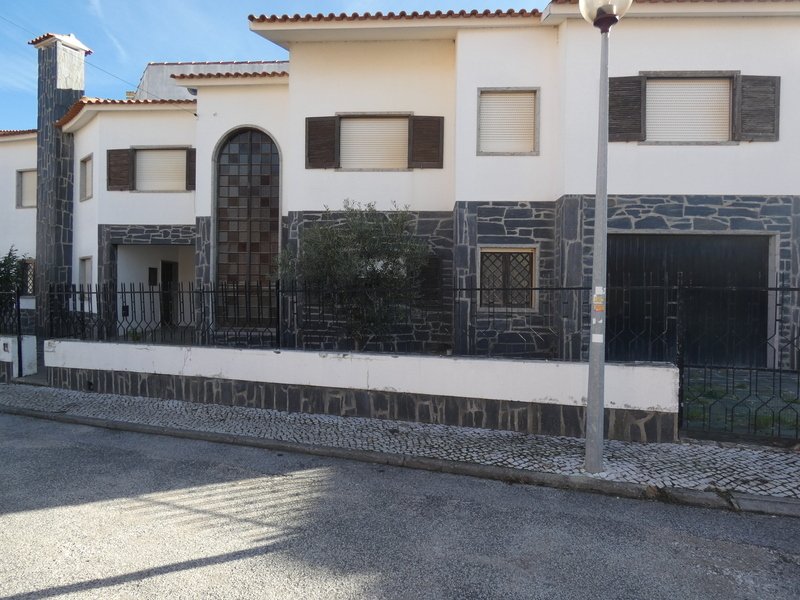 Villa in Santa Maria, Sao Pedro e Matacaes, Lisbon, Portugal 2 - 15484747