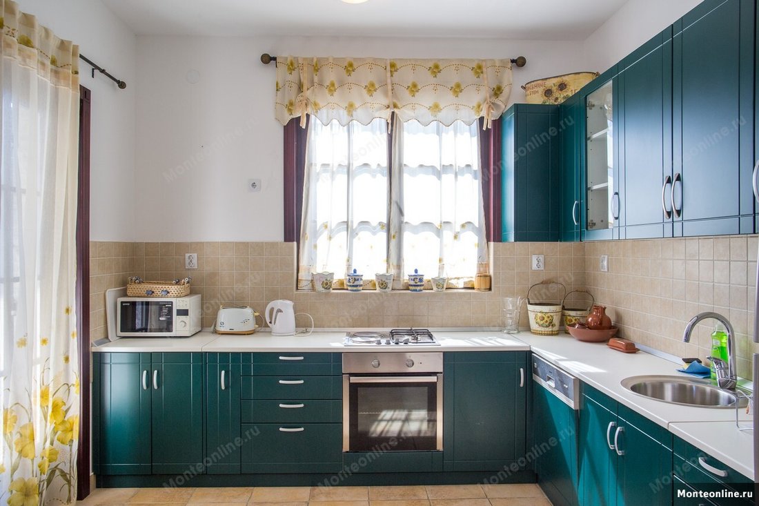Villa in Kostanjica, Kotor, Herceg Novi Municipality, Montenegro 3 - 15488627